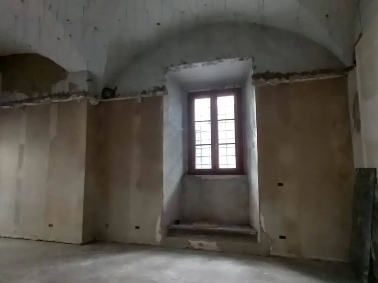 Locale commerciale in , Prato, {3} - Foto 1