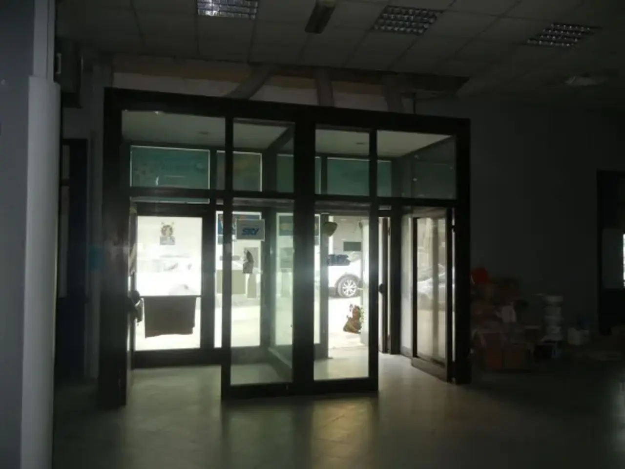 Negozio in Viale Nicolò Persichetti 26, L'Aquila, {3} - Foto 2