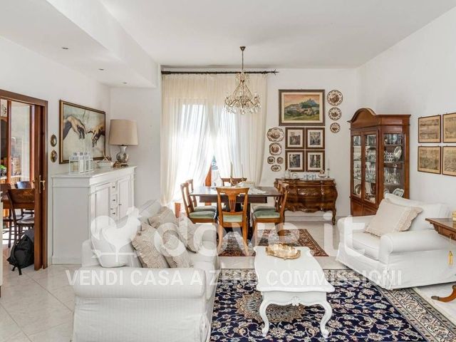 4-room flat in Via dei Lilla 2, Montepulciano - Photo 1