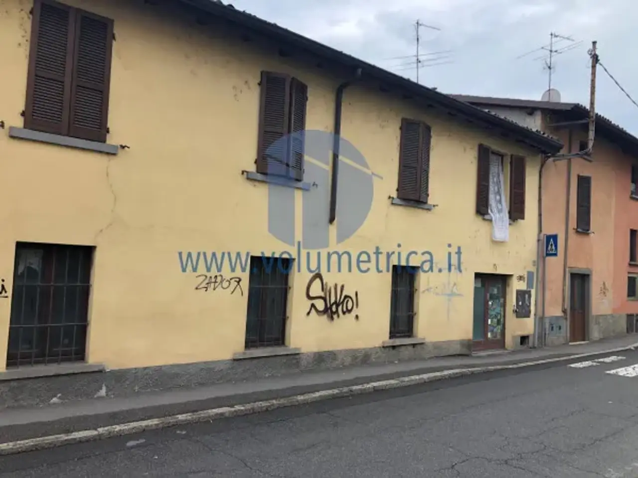 Negozio in Via Cesare Battisti 7, Seriate, {3} - Foto 2