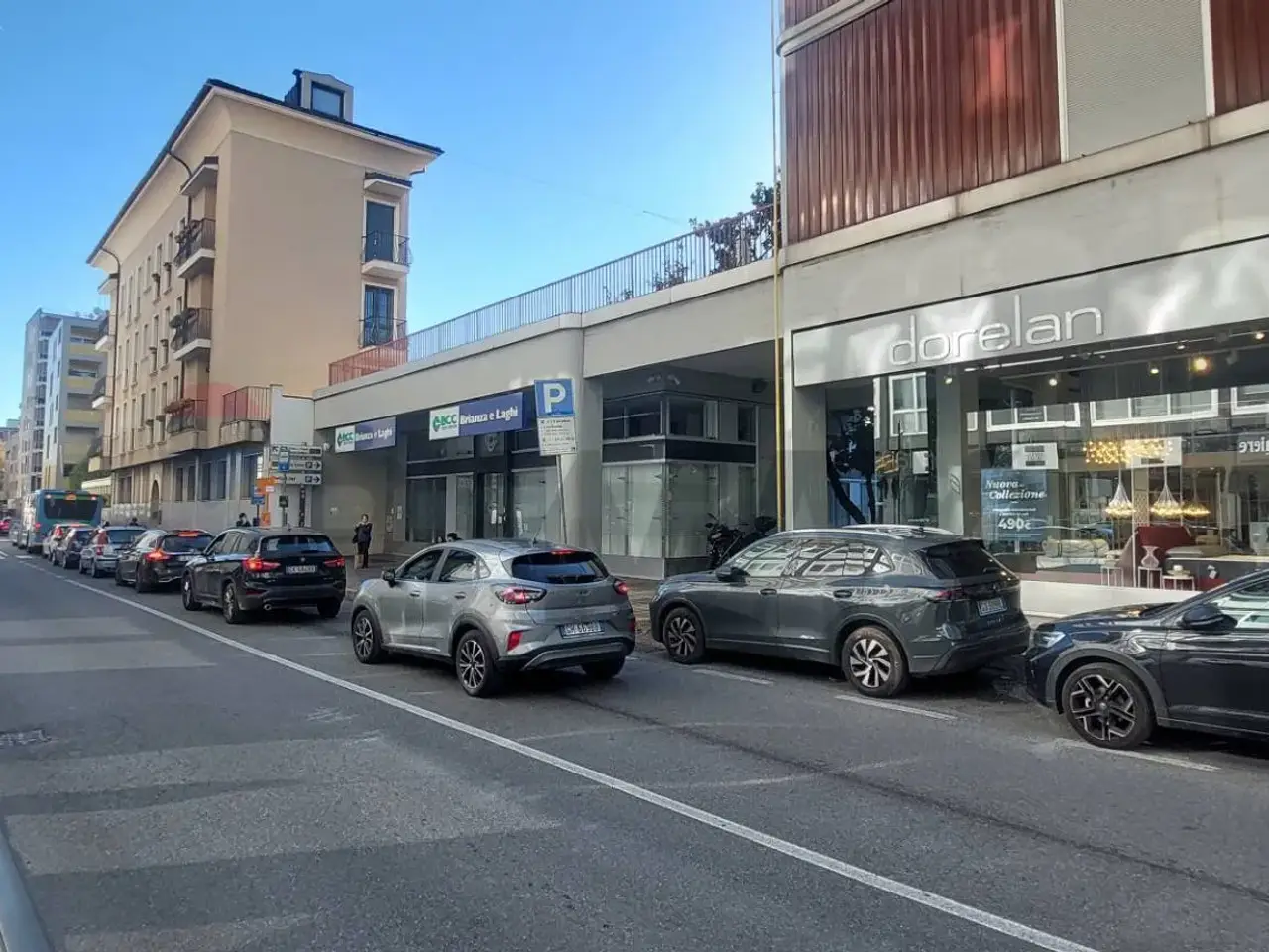 Negozio in Via Manzoni 21, Monza, {3} - Foto 1