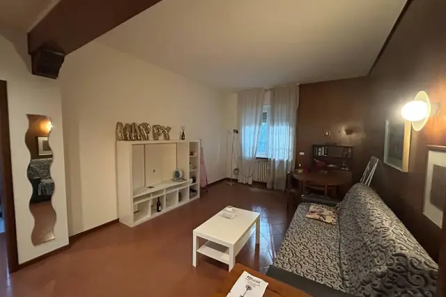 3-room flat in Viale Filippo Meda 14, Rho - Photo 1