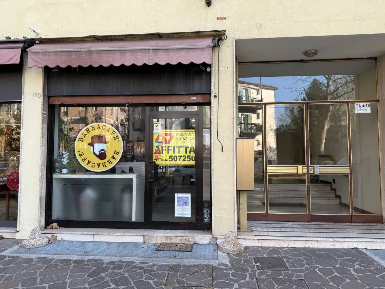 Negozio in Via Legione Antonini 180, Vicenza, {3} - Foto 1