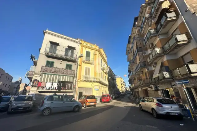 Bilocale in Via Principe di Napoli 12, Napoli - Foto 1