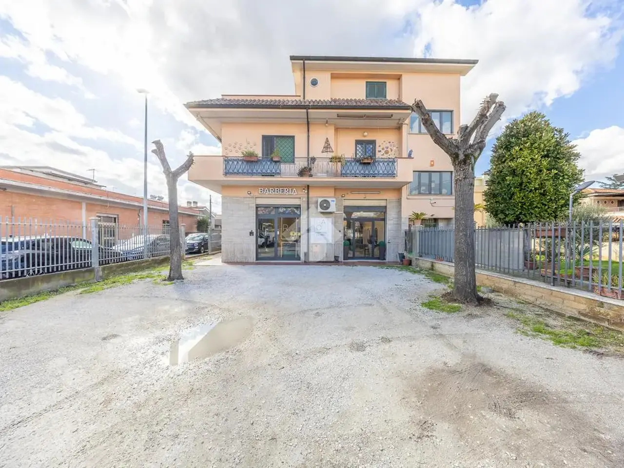 Negozio in Via Massa di San Giuliano 270, Roma, {3} - Foto 2