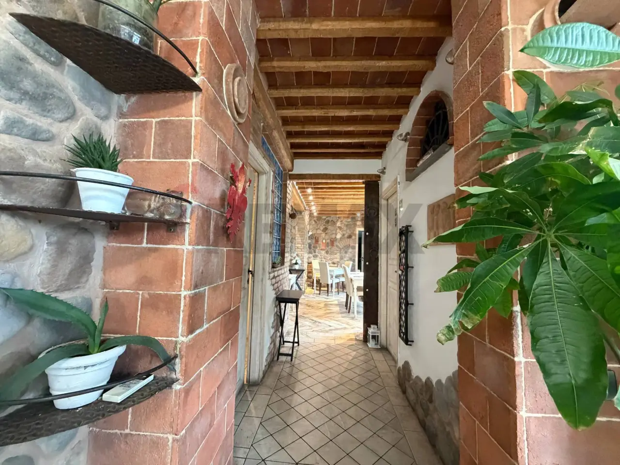 Esercizio commerciale in , Campi Bisenzio, {3} - Foto 2