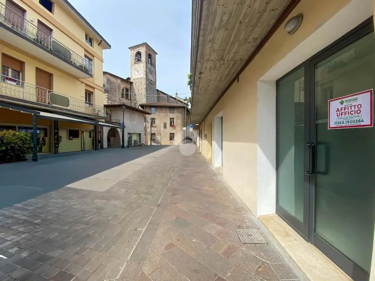 Ufficio in Piazza S. Bernardino 12, Gavardo, {3} - Foto 1