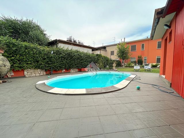 Villa in Via Verona 29, Vigasio - Foto 1