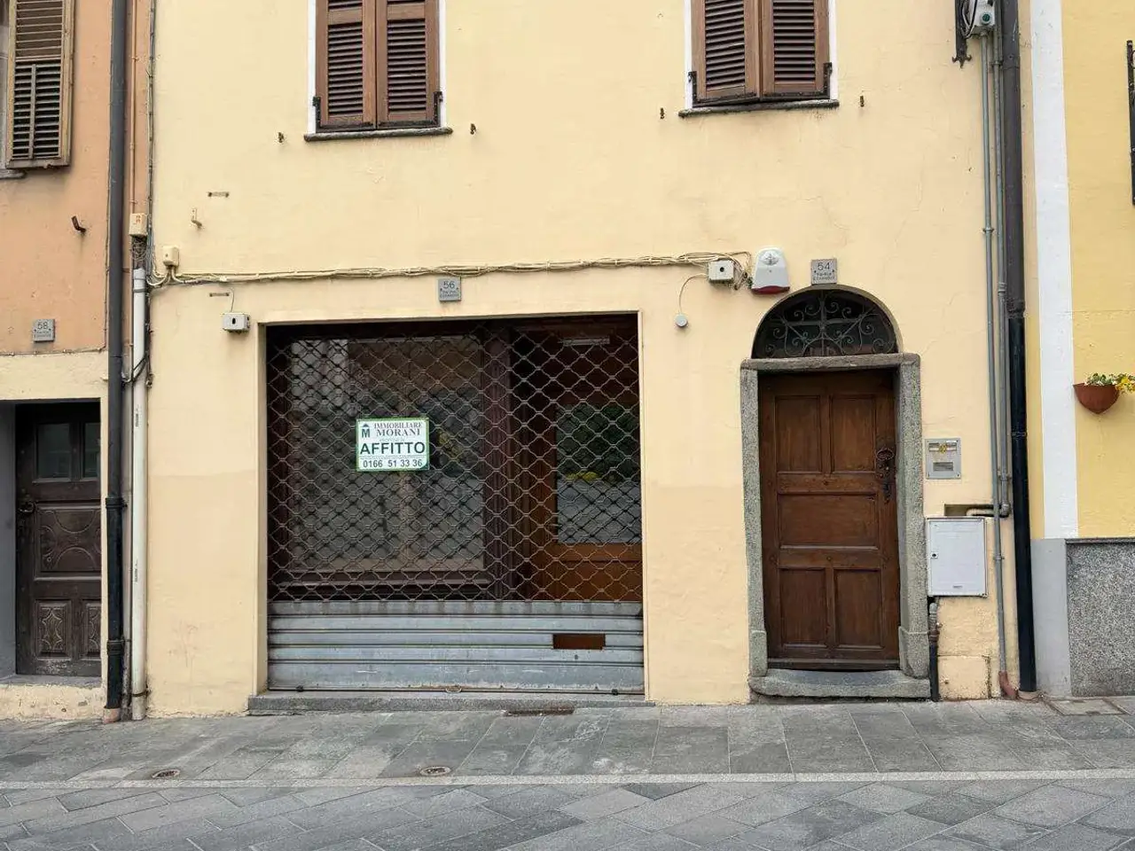 Negozio in Via Emilio Chanoux, Chatillon, {3} - Foto 1