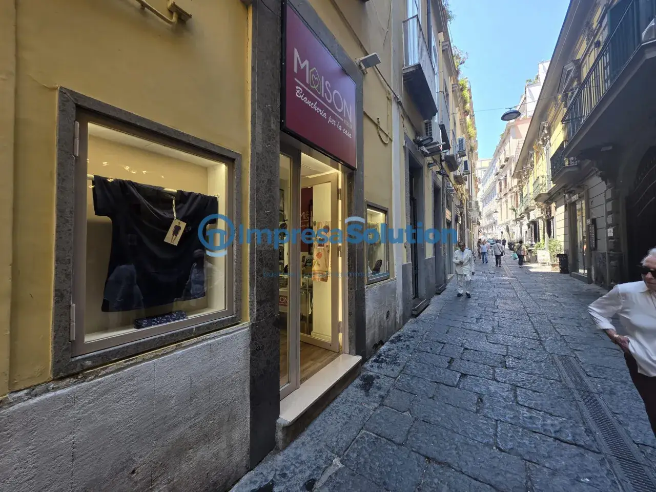 Negozio in Via della Cavallerizza, Napoli, {3} - Foto 1