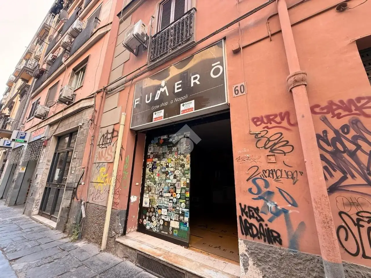 Negozio in Via Sedile di Porto 60, Napoli, {3} - Foto 2