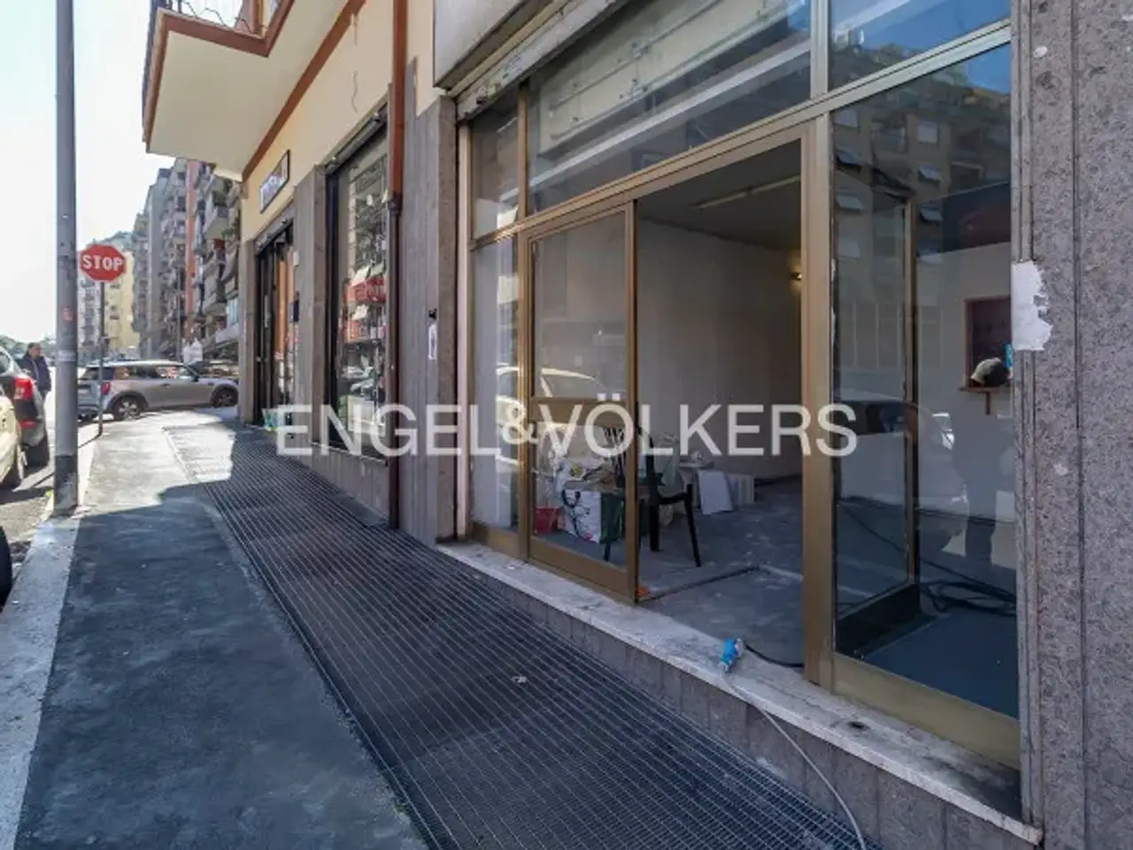 Agenzia di viaggi in Via Tancredi Cartella, Roma, {3} - Foto 1