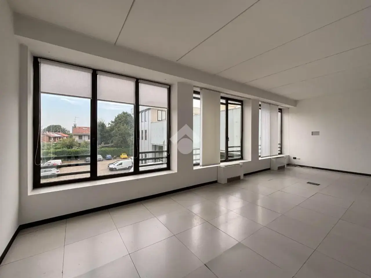 Ufficio in Via Archimede 42, Agrate Brianza, {3} - Foto 1
