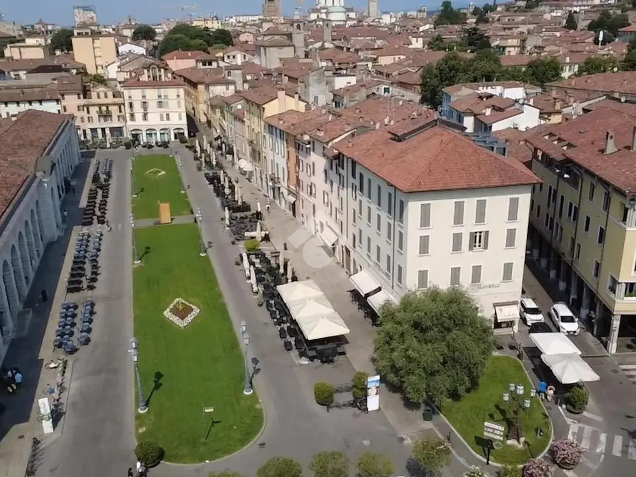 Ufficio in Piazzale Arnaldo 2, Brescia, {3} - Foto 1