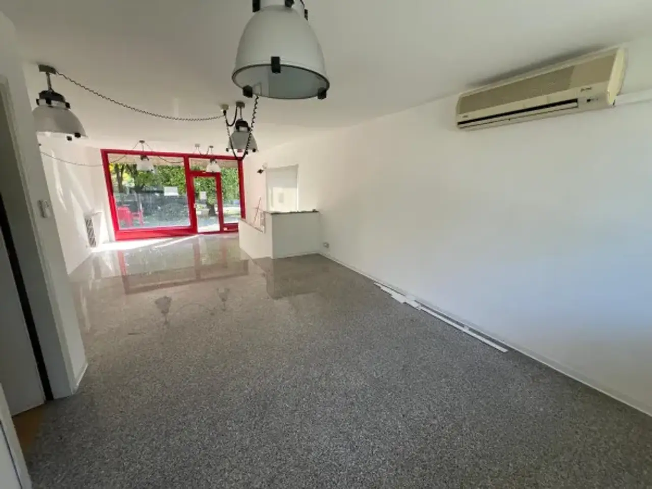Negozio in Via Angelina Azimonti, Romano Di Lombardia, {3} - Foto 1
