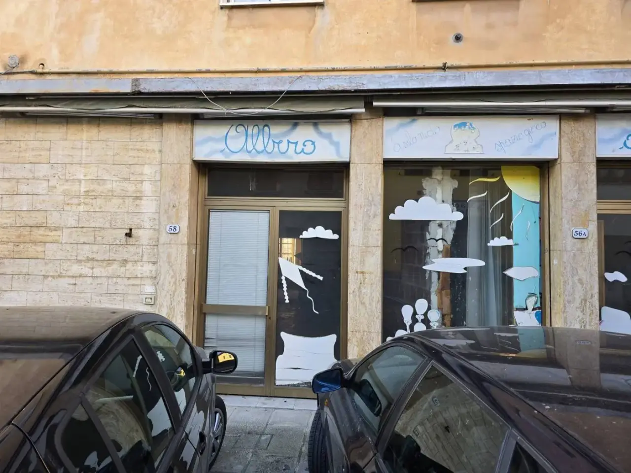 Locale commerciale in Via Borgo Garibaldi Deruta, Deruta, {3} - Foto 2
