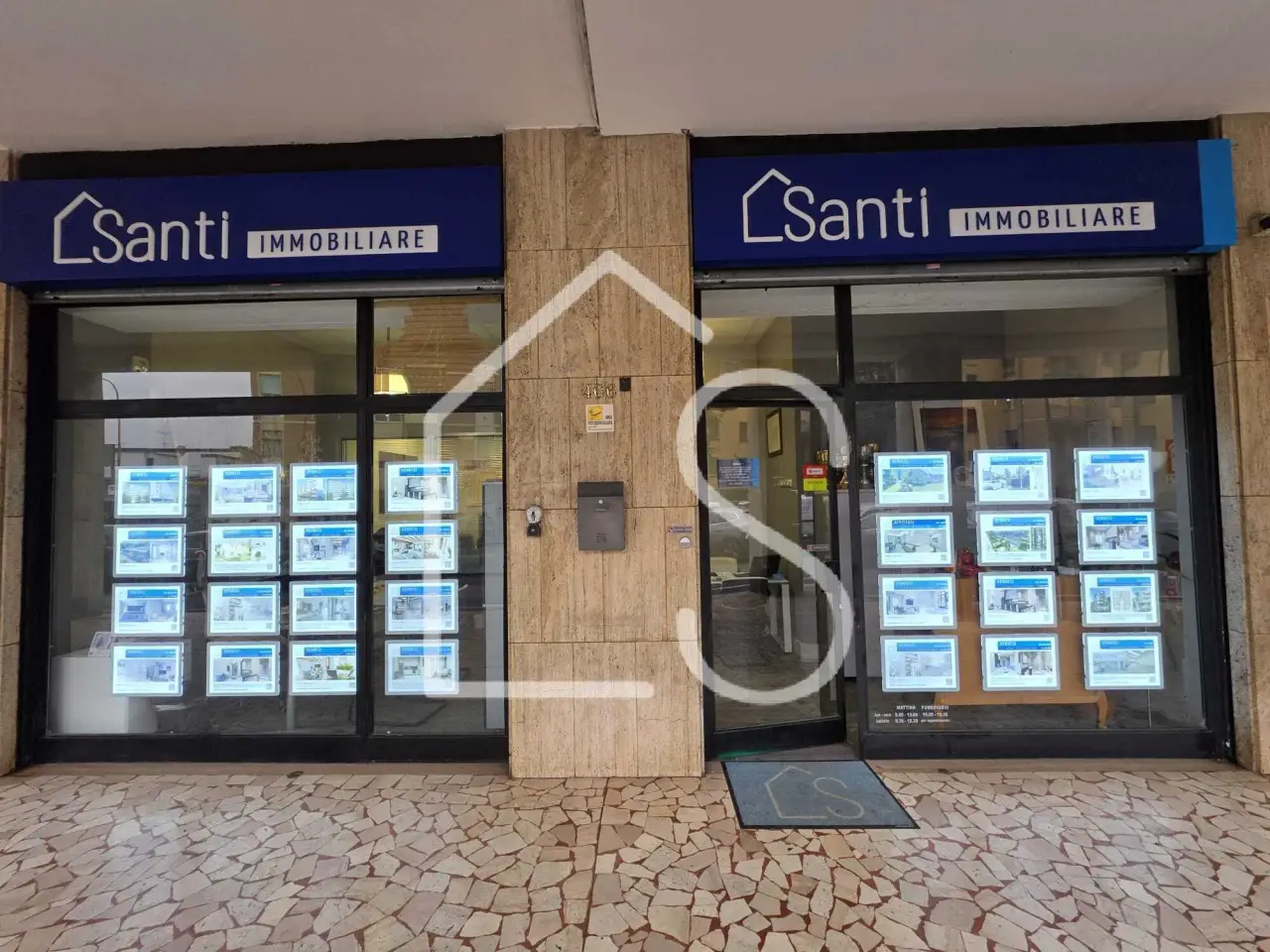 Palazzina commerciale in , Casalecchio Di Reno, {3} - Foto 1