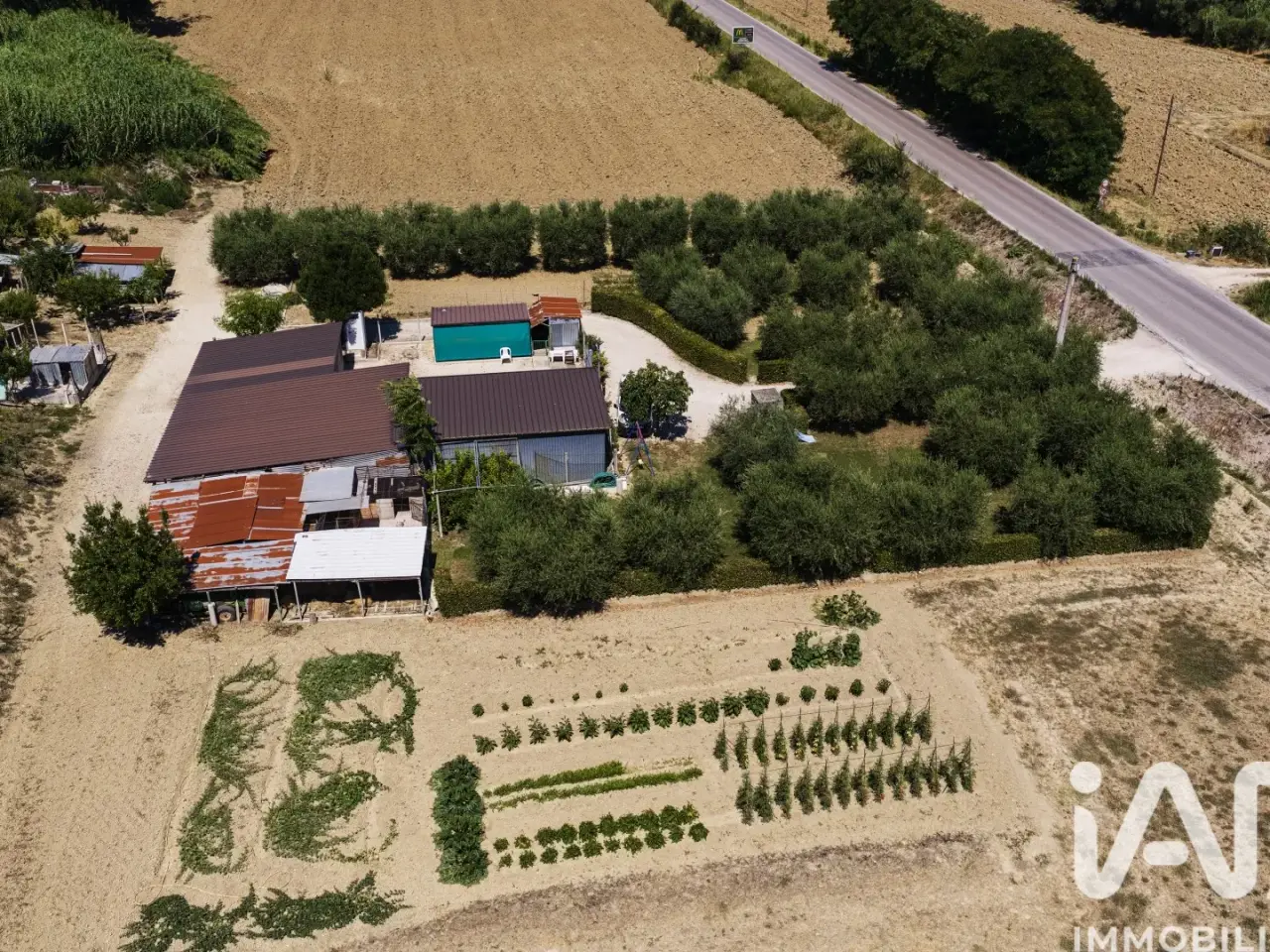 Magazzino in Strada Faleriense Snc, Sant'Elpidio A Mare, {3} - Foto 1