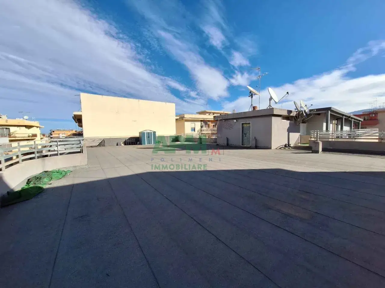 Negozio in Via Sbarre Inferiori,421, Reggio Calabria, {3} - Foto 1