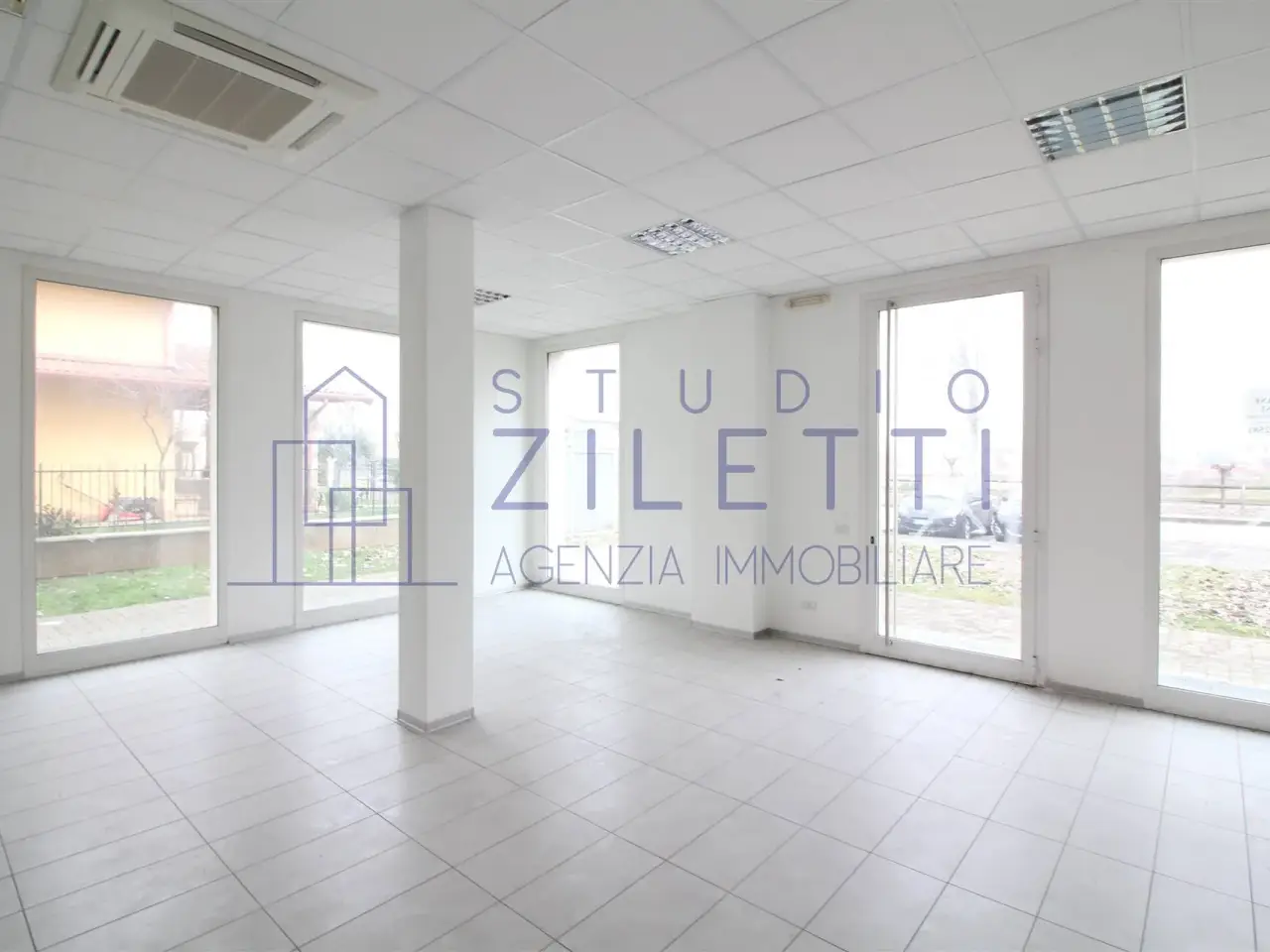 Negozio in Via Papa Giovanni II 45c Azzano Mella, Mairano, {3} - Foto 1