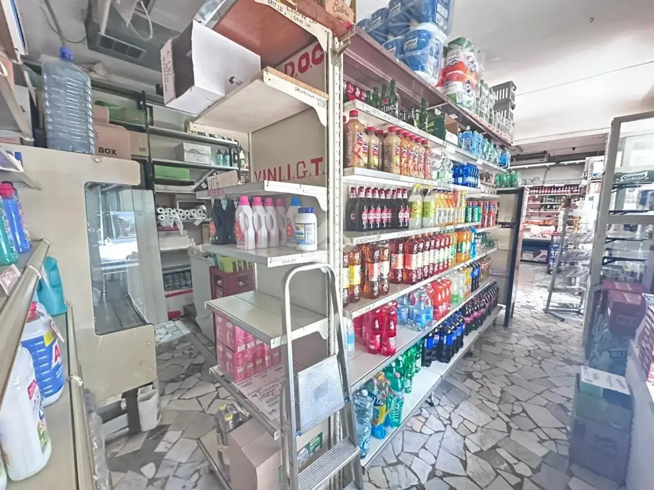 Negozio in Cupa Fosso del Lupo, Napoli, {3} - Foto 1