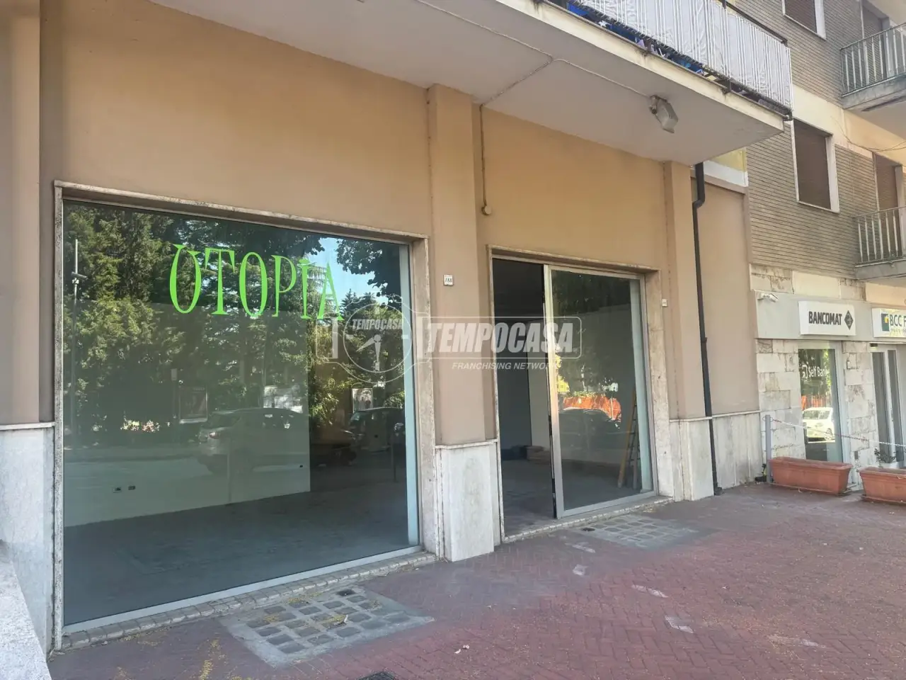 Negozio in Via Tagliamento 186, Avellino, {3} - Foto 2