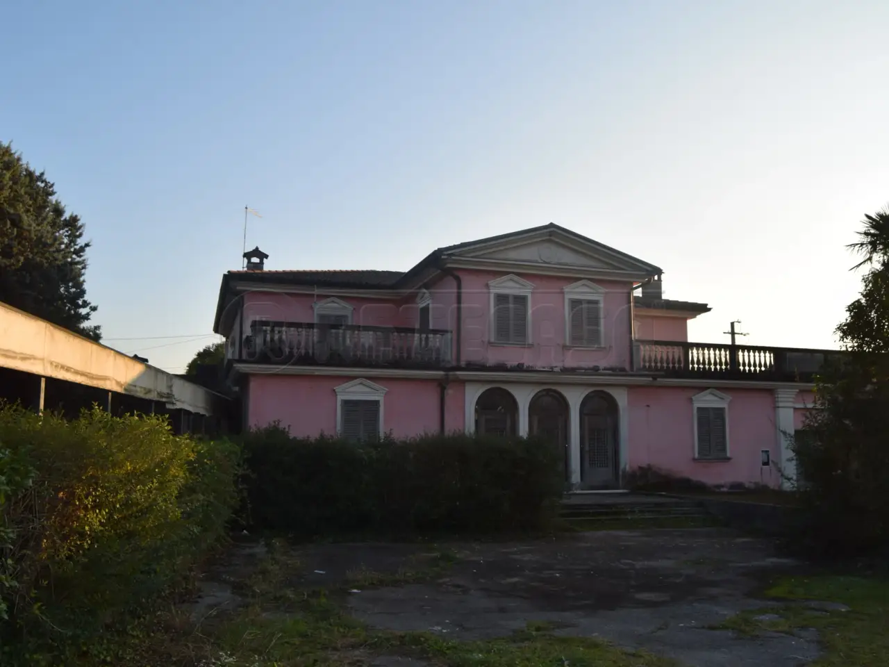 Palazzina commerciale in Via Astico, Zugliano, {3} - Foto 2