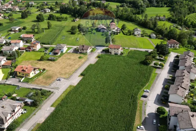 Terreno edificabile in Via Celle Snc, Borgo Valbelluna - Foto 1