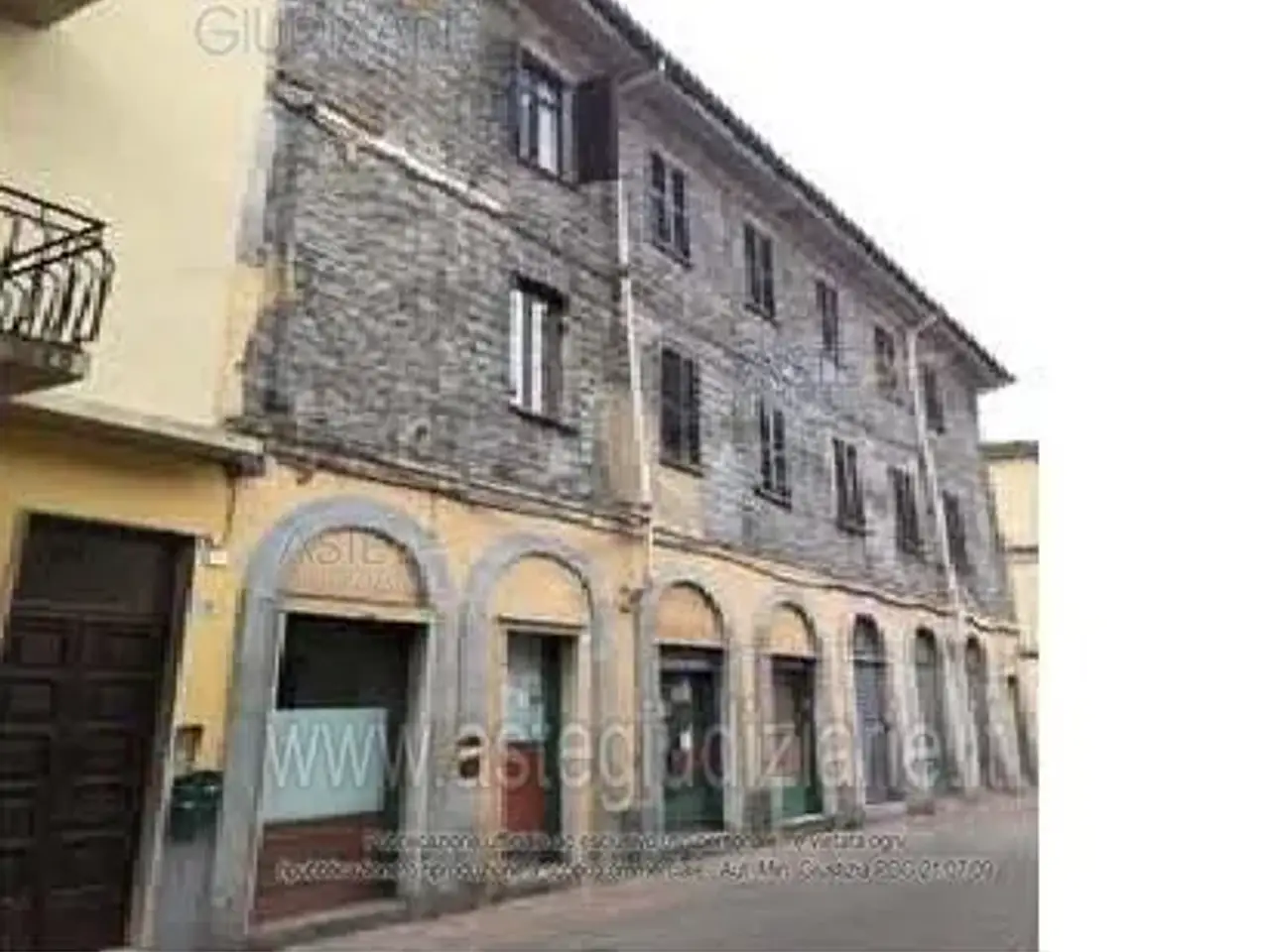 Negozio in Contrada S. Dionigi, 9, 27036 Mortara Pv, Italia 9, Mortara, {3} - Foto 1