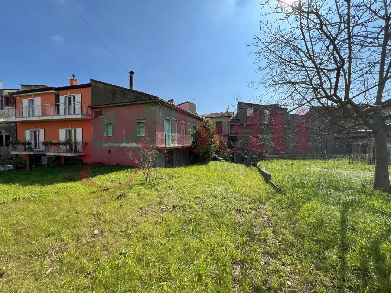 Palazzina commerciale in Corso Umberto 243, Guardia Sanframondi, {3} - Foto 2