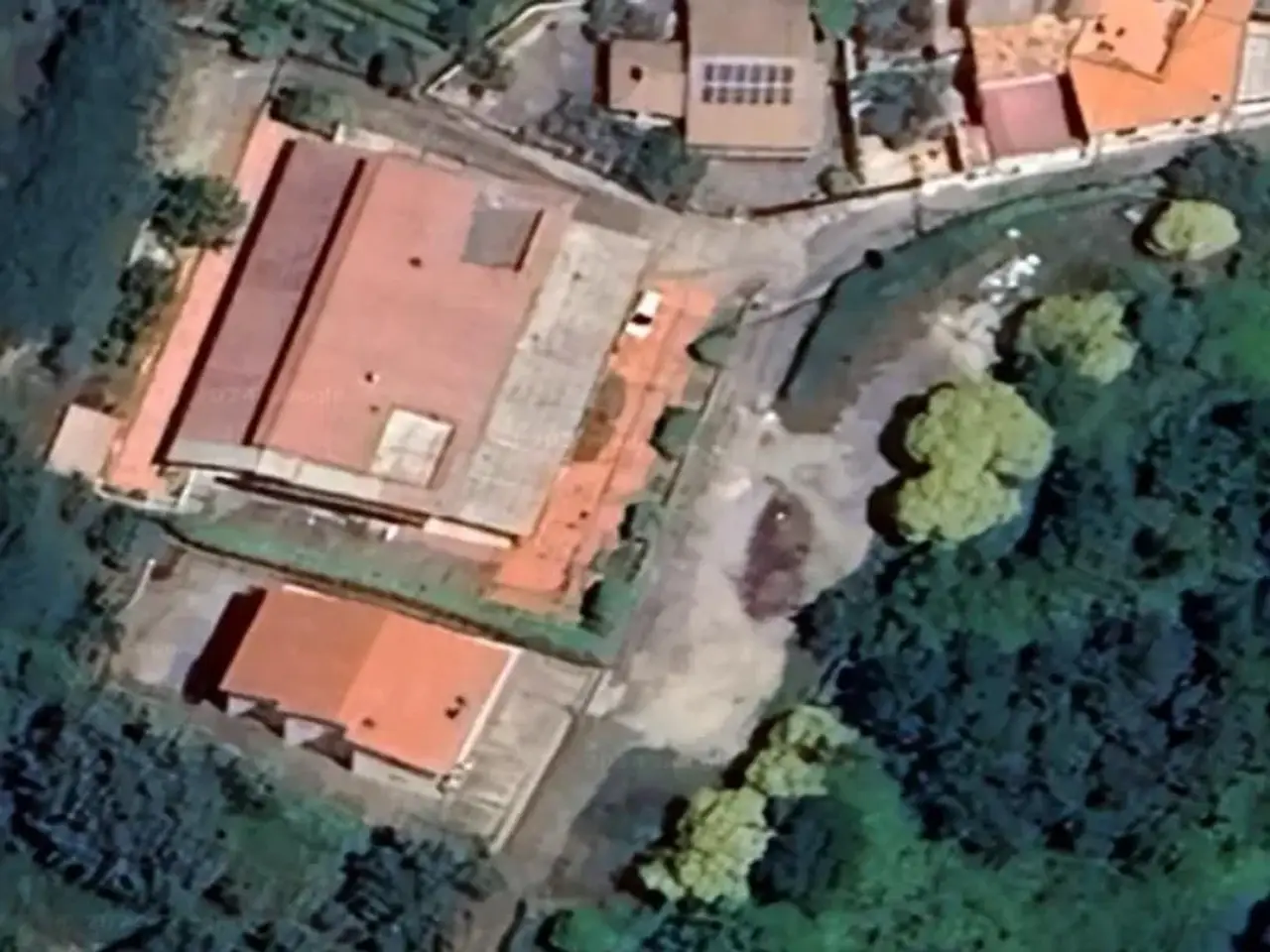 Palazzina commerciale in , Cosenza, {3} - Foto 1