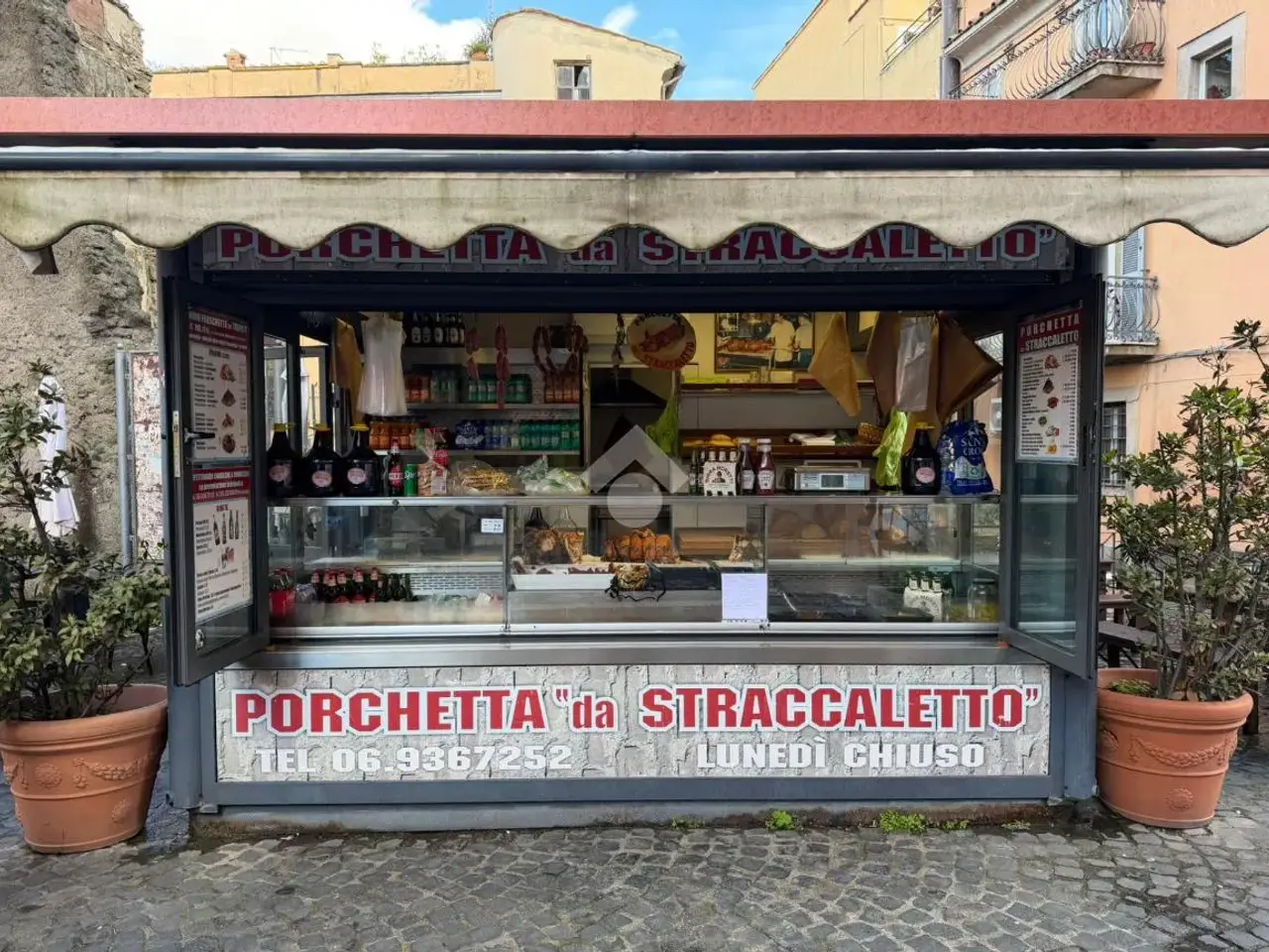 Negozio in Piazza Pompeo Castiglia, Marino, {3} - Foto 1