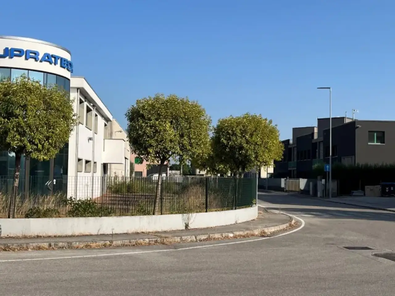 Capannone in Via del Lavoro 30, Vigodarzere, {3} - Foto 1
