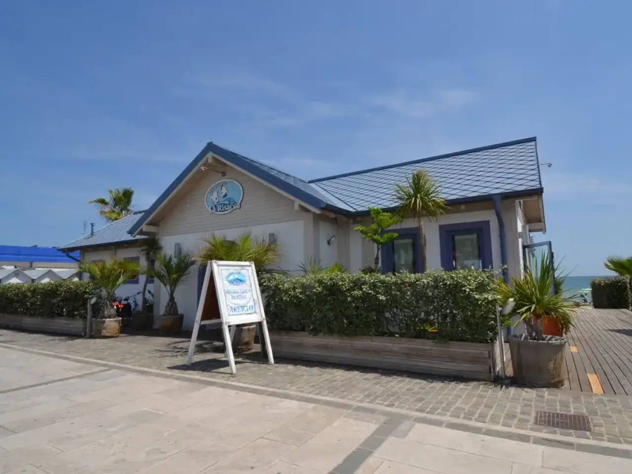Esercizio commerciale in Lungomare, Grottammare, {3} - Foto 2