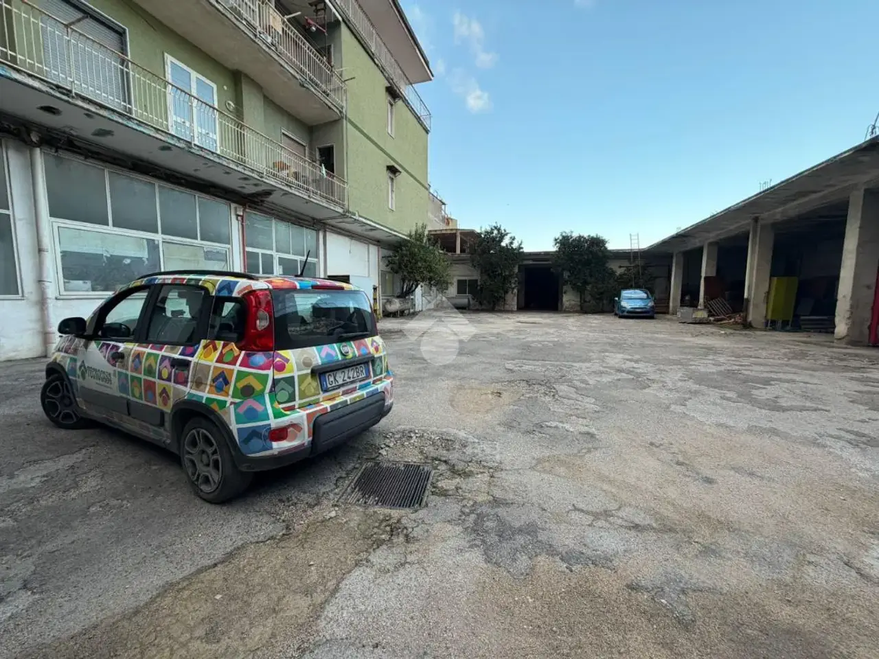 Magazzino in Via Galileo Galilei 48, Sant'Antimo, {3} - Foto 1