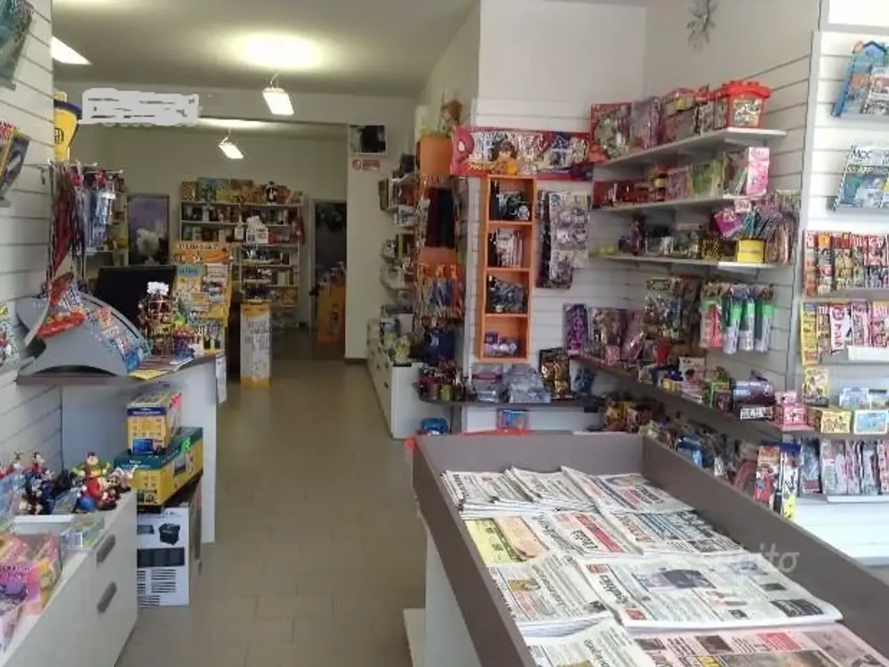 Edicola in , Massarosa, {3} - Foto 1