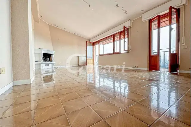 4-room flat in Via Roma, 32, Rocca di Papa - Photo 1