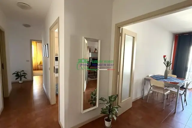 insertion image