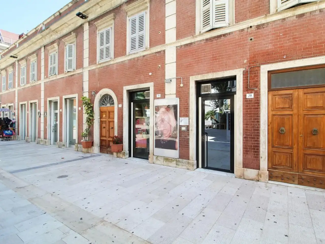 Negozio in Via Corso Giuseppe Mazzini 28, Grottammare, {3} - Foto 2