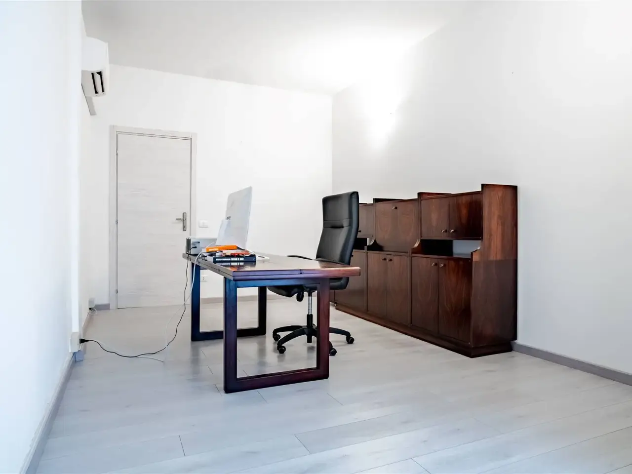 Ufficio in , Argenta, {3} - Foto 1