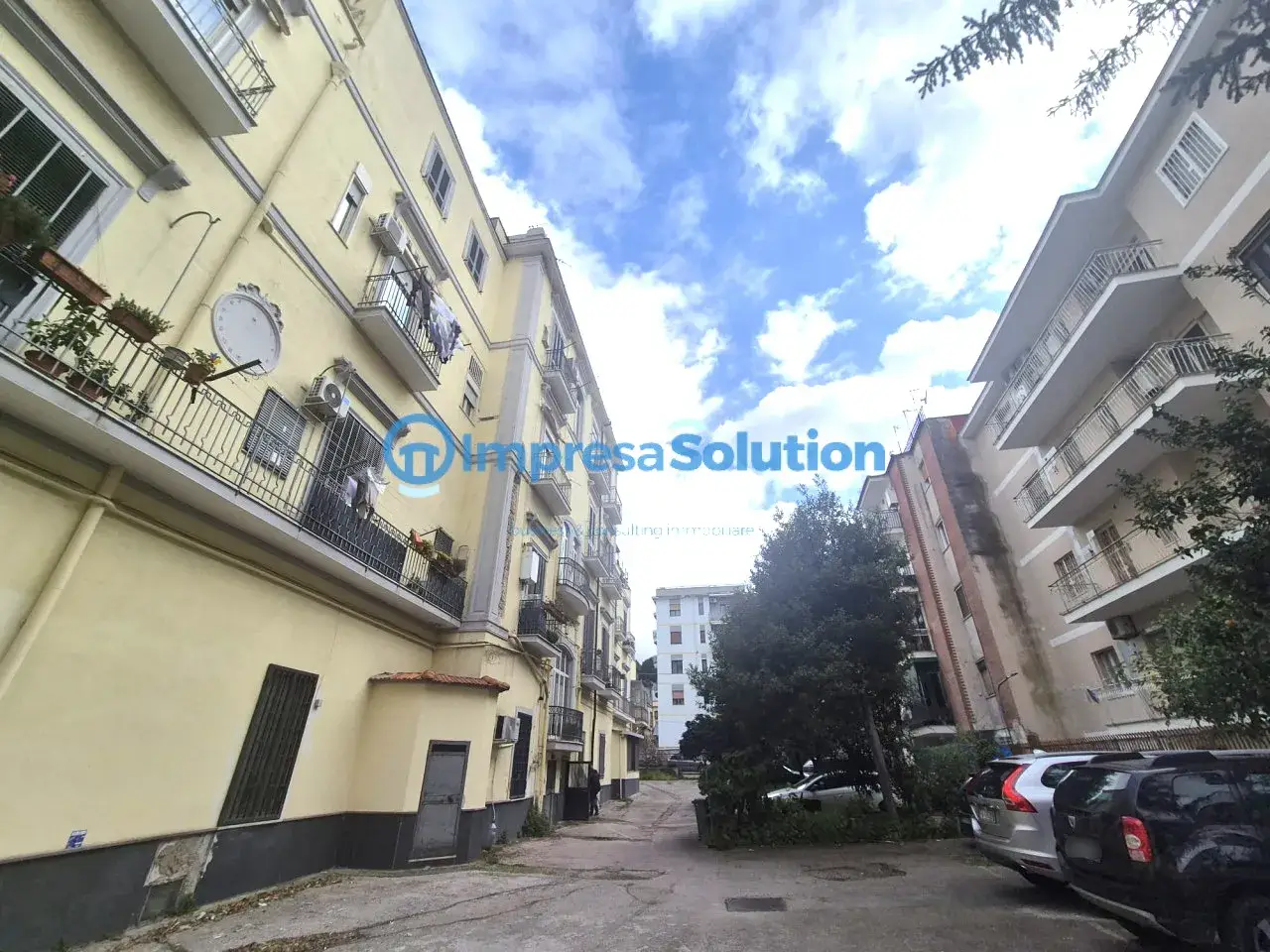 Magazzino in Via Dalbono, Portici, {3} - Foto 2