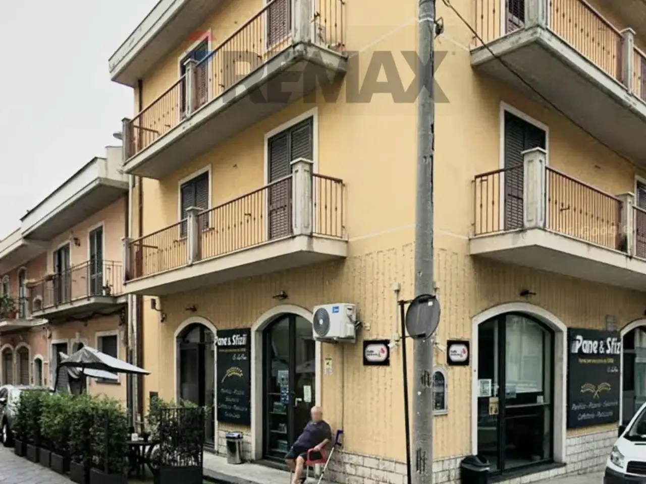 Esercizio commerciale in Via Nicolò Tommaseo 196, Giarre, {3} - Foto 2