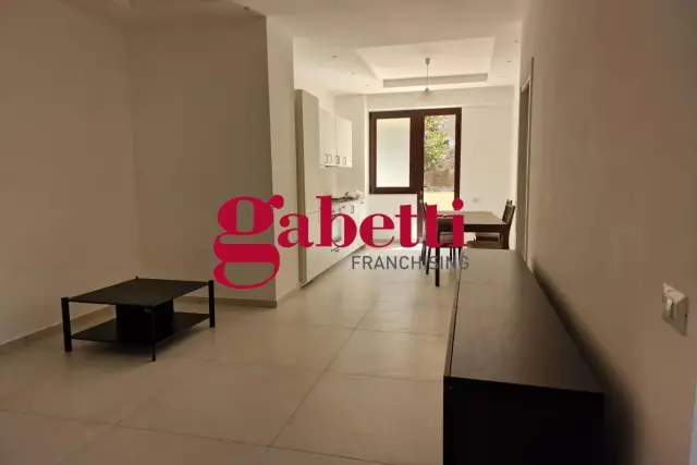 3-room flat in Corso De Gasperi 15, San Nicola la Strada - Photo 1