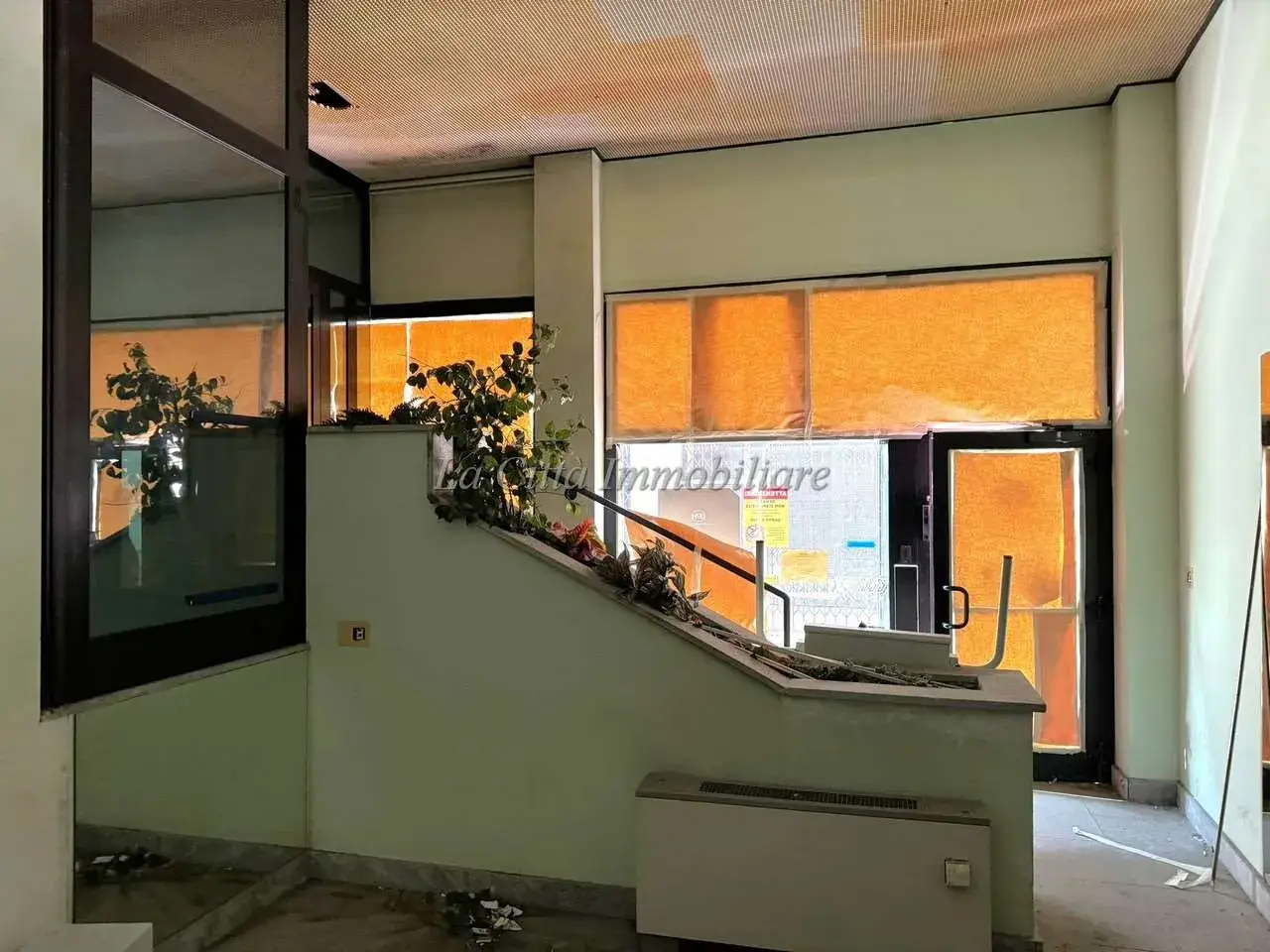 Ufficio in Via Santissimi Martiri 23, Galliate, {3} - Foto 2