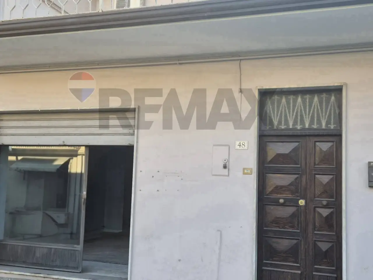 Esercizio commerciale in , Grottaminarda, {3} - Foto 1