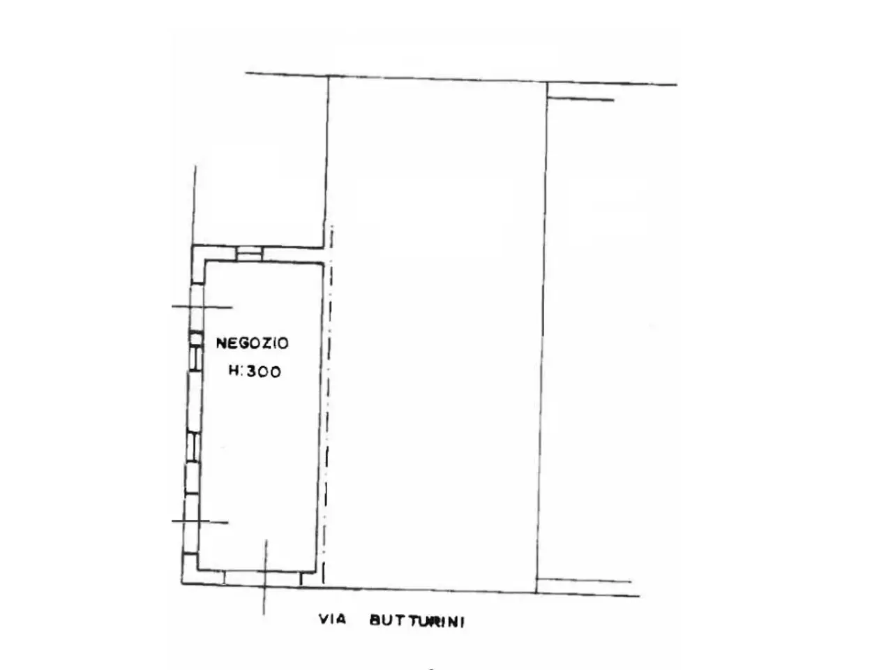 Negozio in Via Mattia Butturini 8, Salo', {3} - Planimetria 1