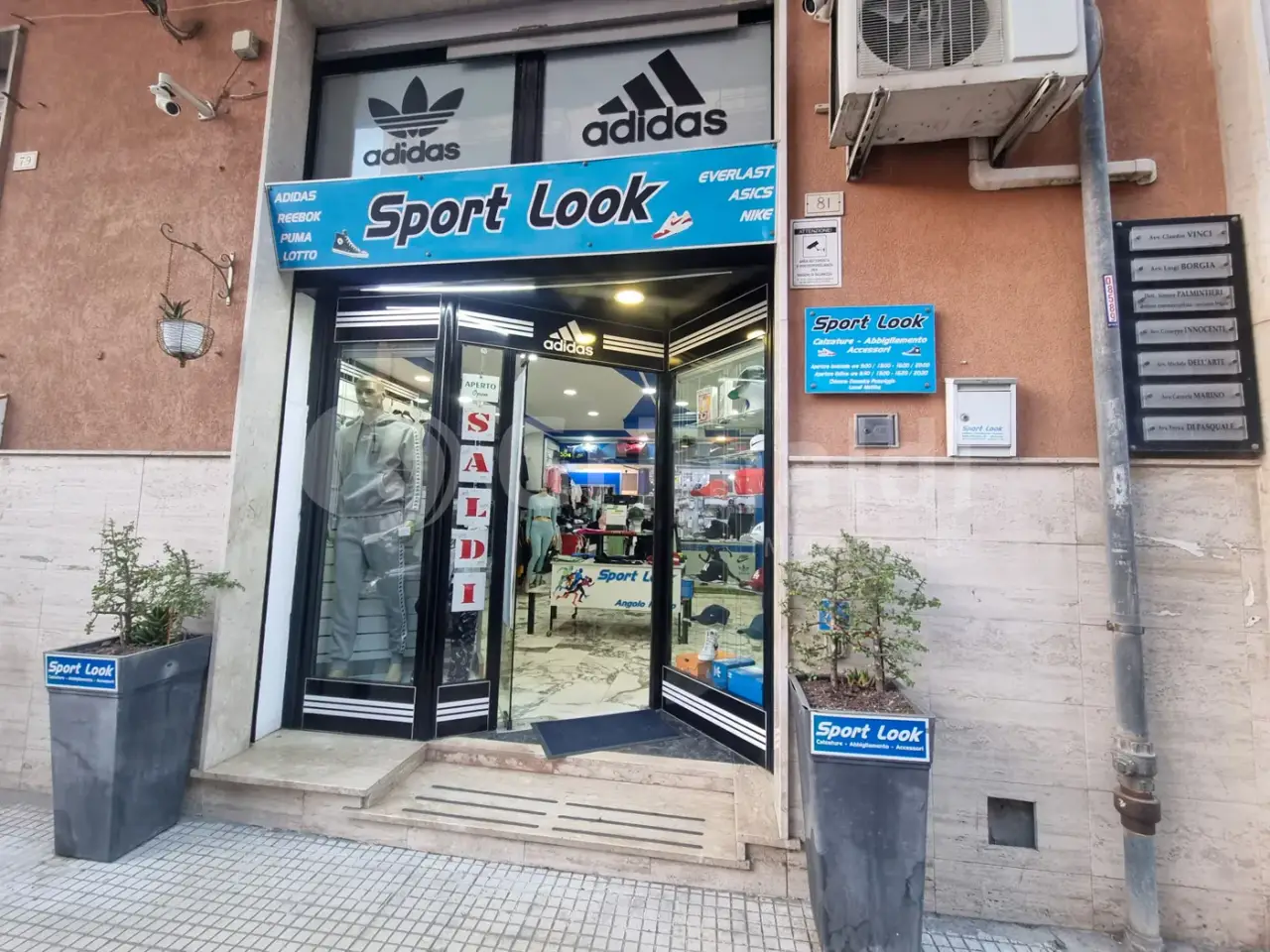Negozio in Viale Zecchino 81, Siracusa, {3} - Foto 2
