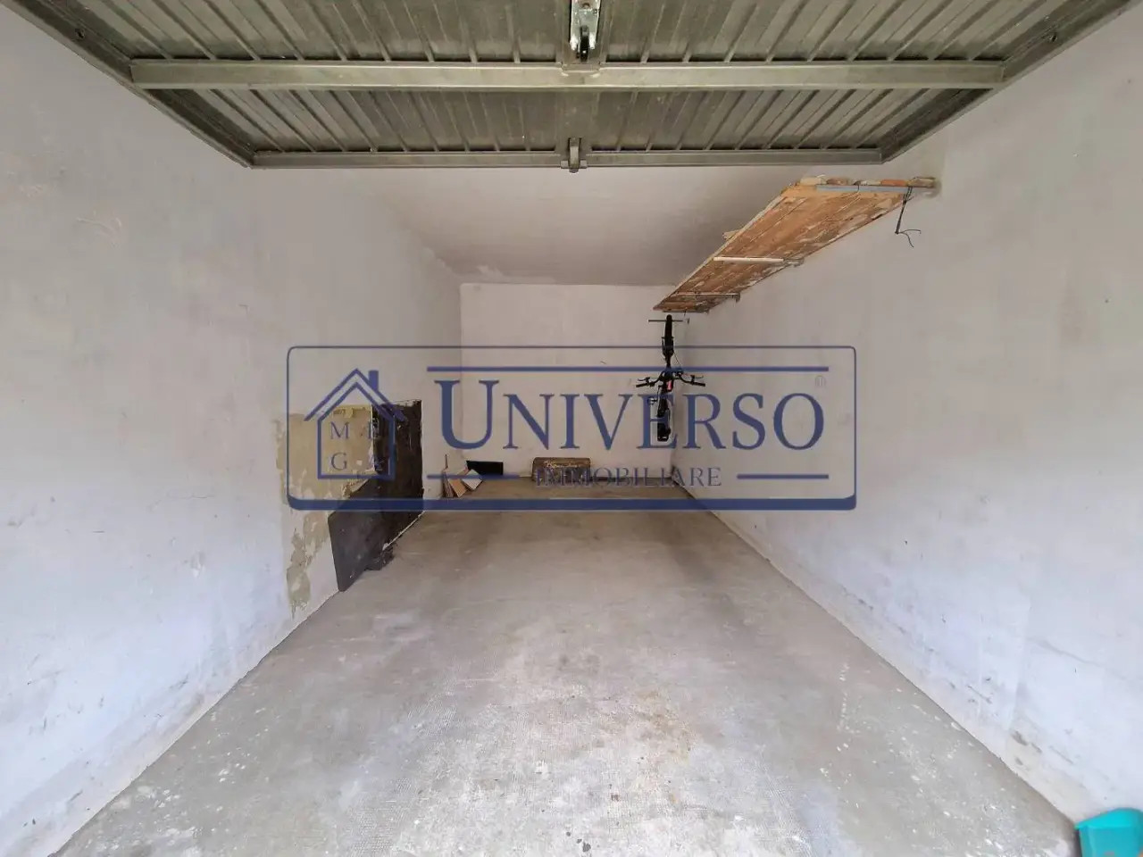 Parcheggio chiuso in Vicolo Case Ferrovieri, Voghera, {3} - Foto 1