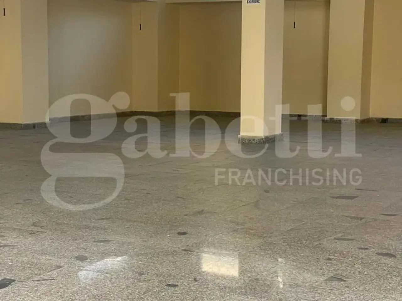 Laboratorio in Via Vivaldi  10, Orta Di Atella, {3} - Foto 1