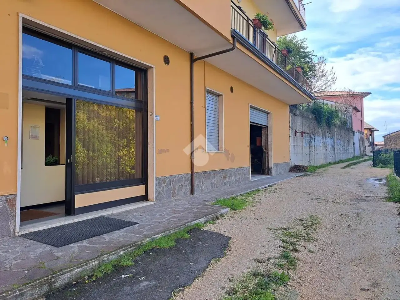 Ufficio in Via America Latina 75, Frosinone, {3} - Foto 1